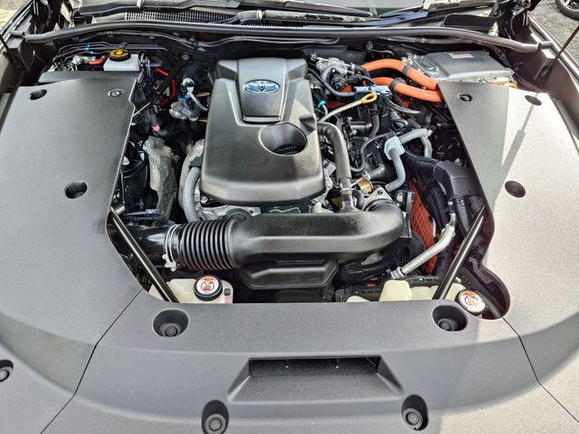 TOYOTA CROWN sedan hybrid 2018