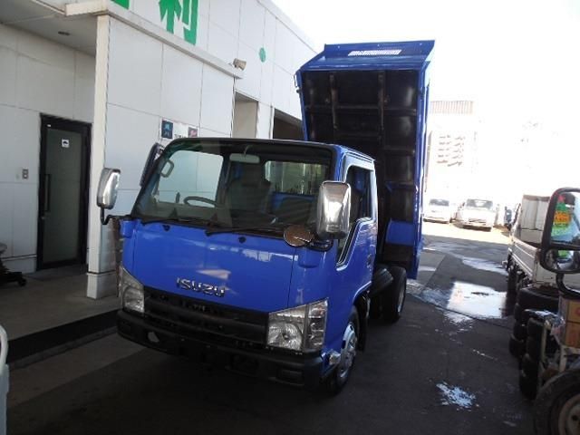 ISUZU ELF 2013