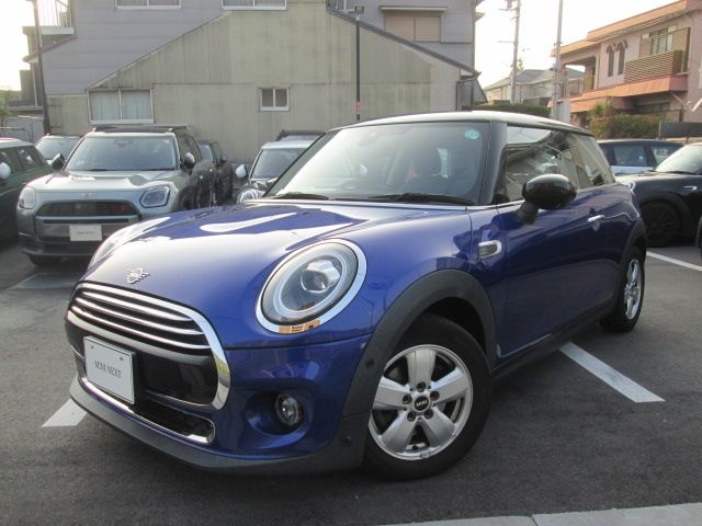 BMW MINI COOPER D 2021