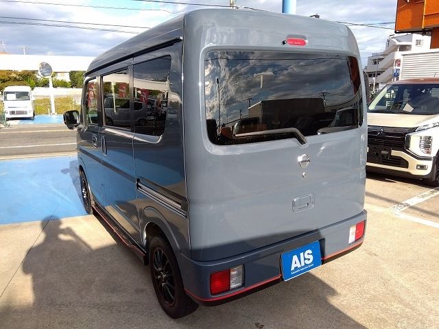 NISSAN NV100 CLIPPER 2022