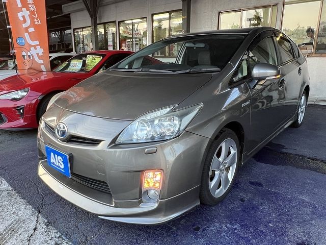 TOYOTA PRIUS 2011