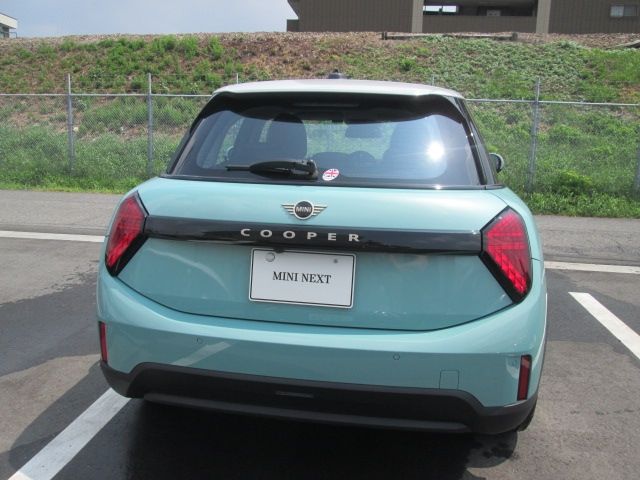 BMW MINI COOPER 5DOOR 2025