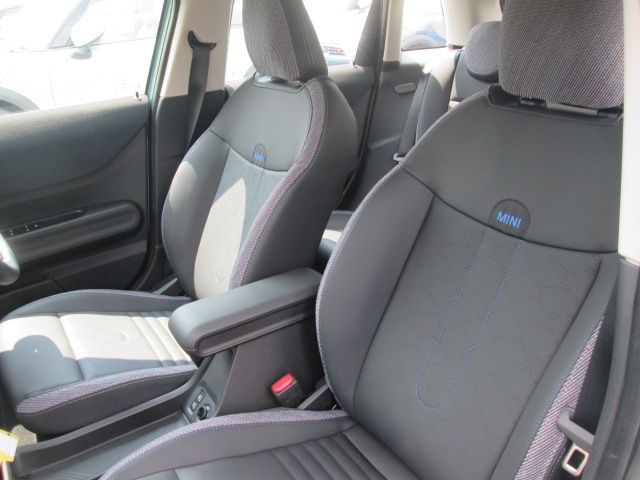 BMW MINI COOPER 5DOOR 2025