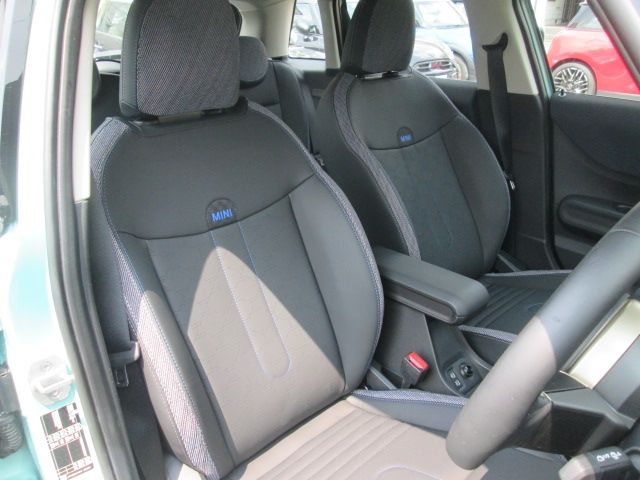 BMW MINI COOPER 5DOOR 2025