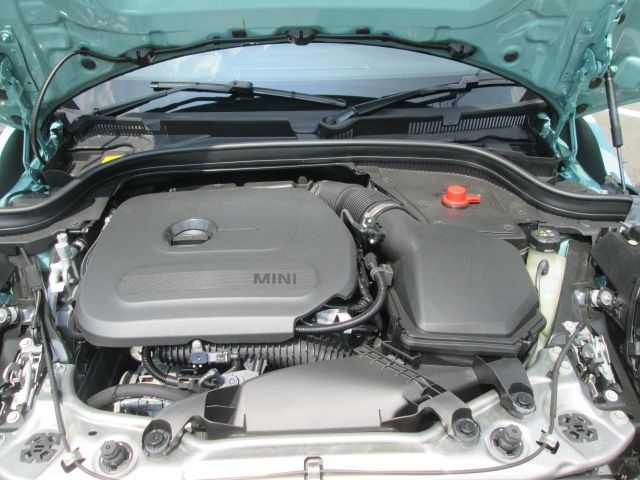 BMW MINI COOPER 5DOOR 2025