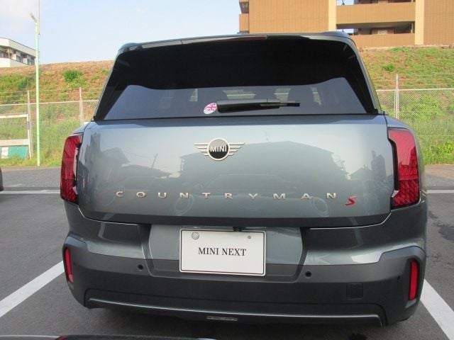 BMW MINI COUNTRYMAN 2025