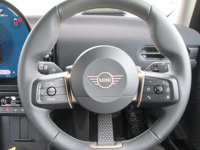 BMW MINI COOPER 5DOOR 2025