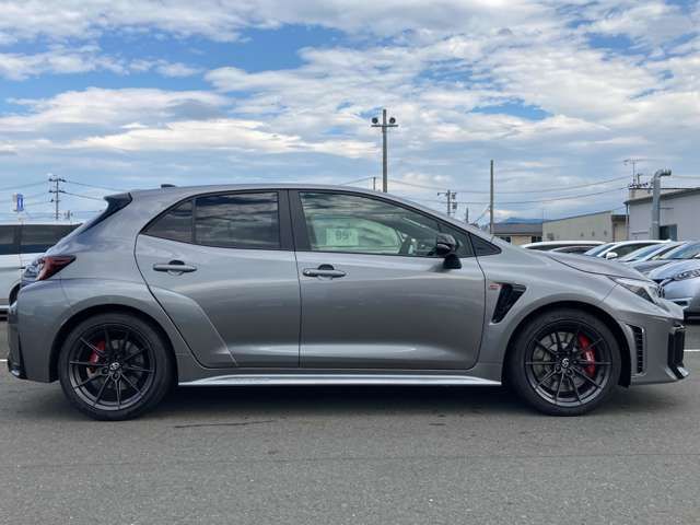 TOYOTA GR COROLLA 2025