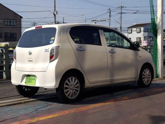DAIHATSU MIRA e:S 2016