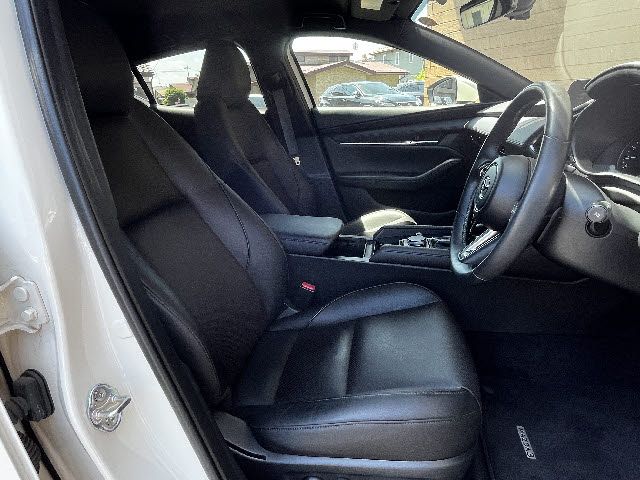 MAZDA MAZDA3 FASTBACK 2023