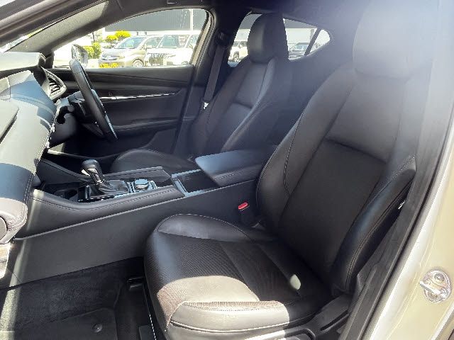 MAZDA MAZDA3 FASTBACK 2023