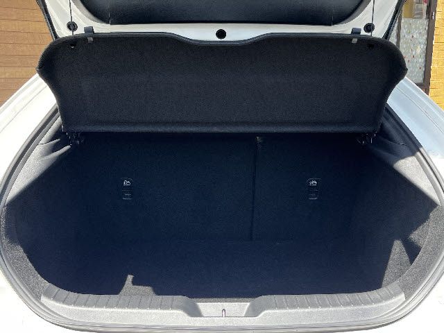 MAZDA MAZDA3 FASTBACK 2023