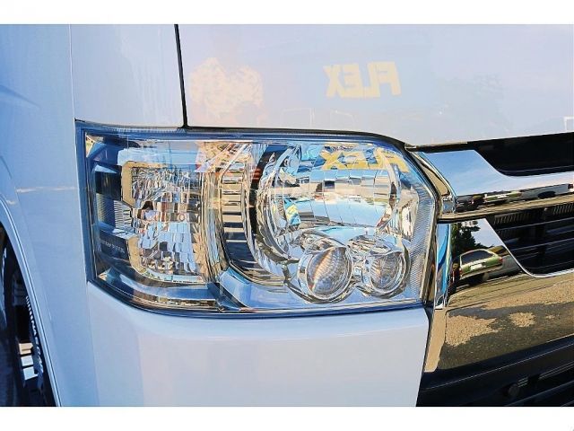 TOYOTA HIACE van 2WD 2024