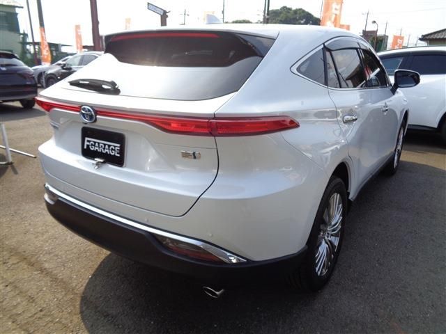 TOYOTA HARRIER HYBRID 2024