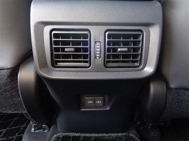 TOYOTA HARRIER HYBRID 2024