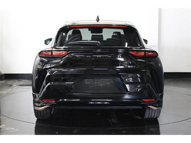 TOYOTA CROWN SPORT 2024