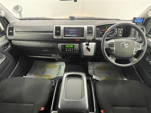 TOYOTA HIACE van 4WD 2021