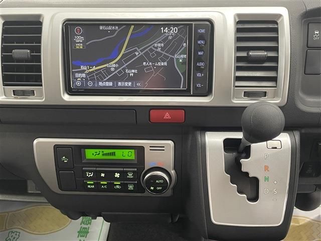 TOYOTA HIACE van 4WD 2021