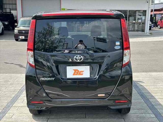 TOYOTA ROOMY 2020