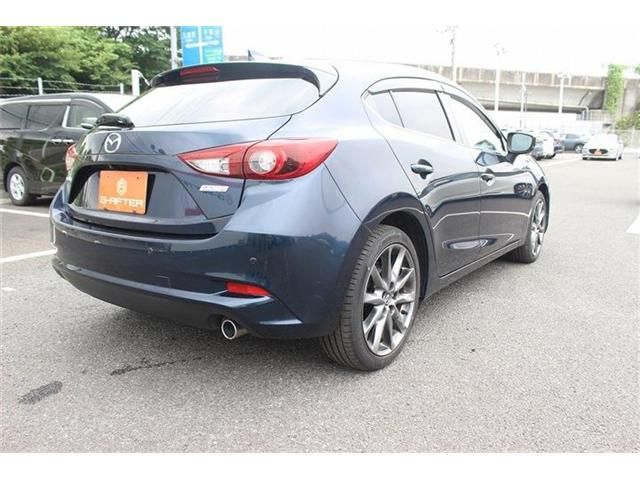 MAZDA AXELA SPORTS 2016