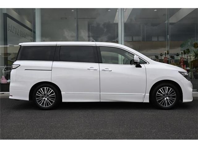 NISSAN ELGRAND  4WD 2023