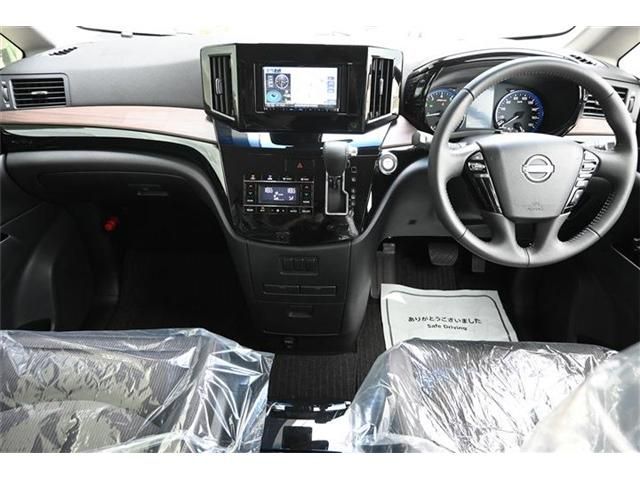 NISSAN ELGRAND  4WD 2023