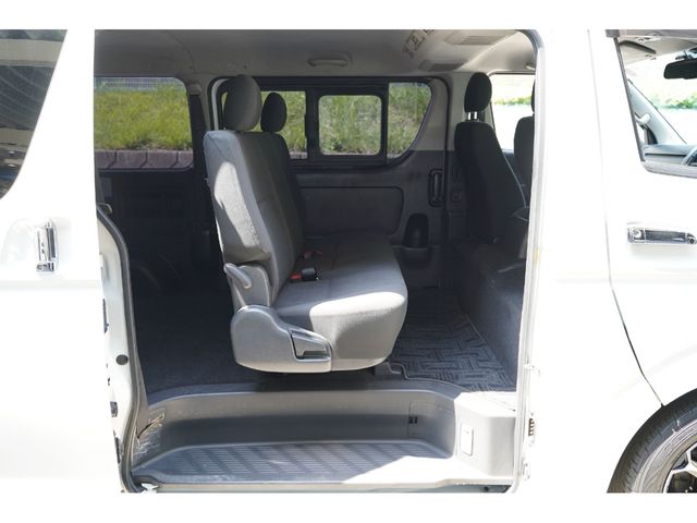 TOYOTA HIACE van 2WD 2014