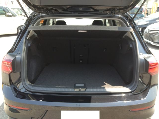 VOLKSWAGEN VOLKSWAGEN GOLF 2023