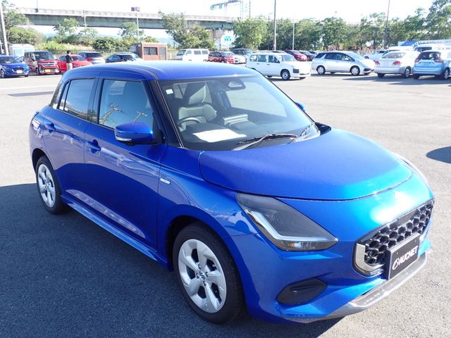 SUZUKI SWIFT 2023