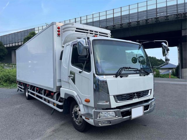 MITSUBISHI FUSOU FIGHTER 2011