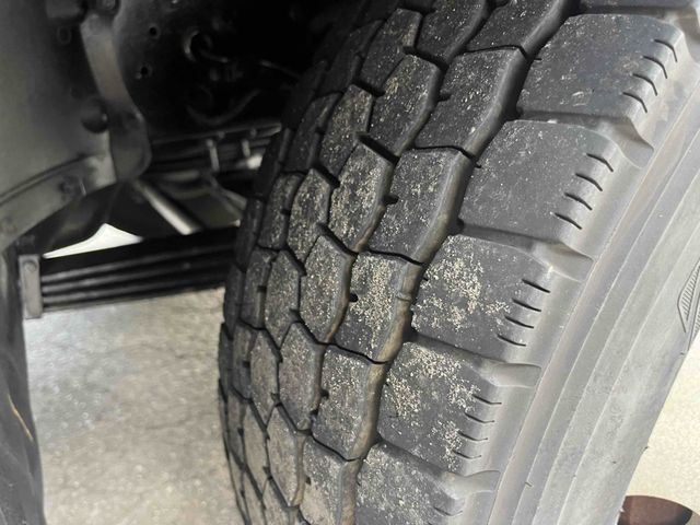 MITSUBISHI FUSOU FIGHTER 2011