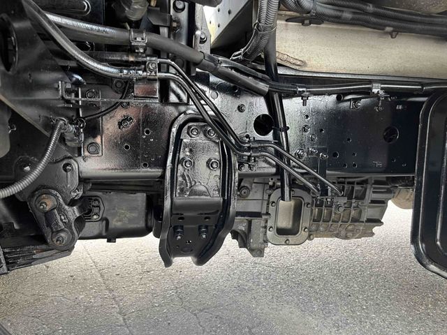 MITSUBISHI FUSOU FIGHTER 2011