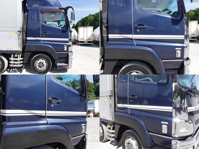 MITSUBISHI FUSOU SUPER GREAT 2012