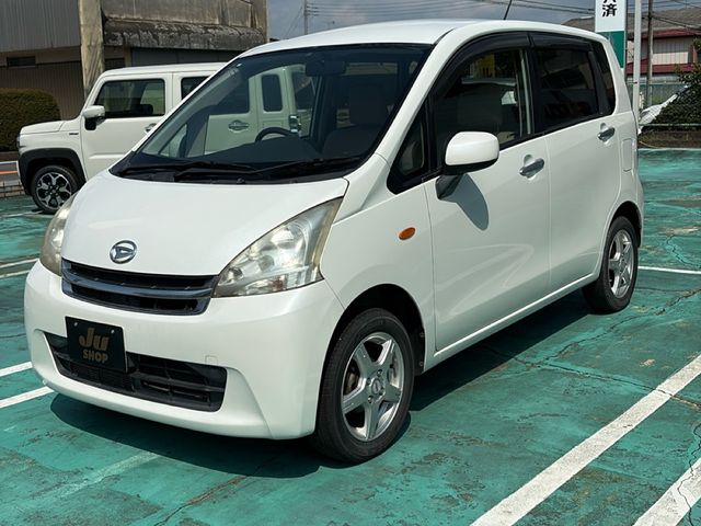 DAIHATSU MOVE 2011