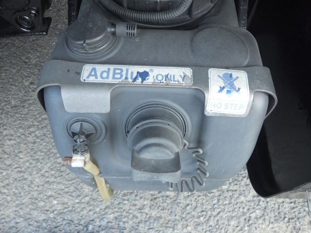 MITSUBISHI CANTER 2014