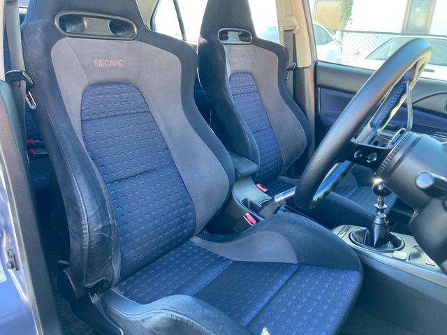 MITSUBISHI LANCER  4WD 2003