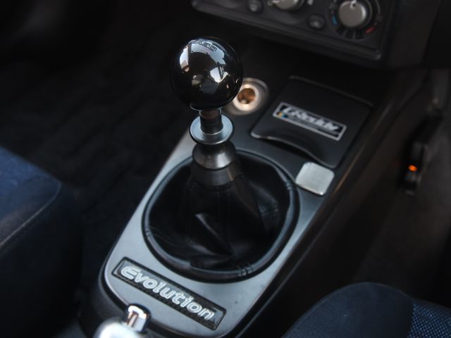 MITSUBISHI LANCER  4WD 2003