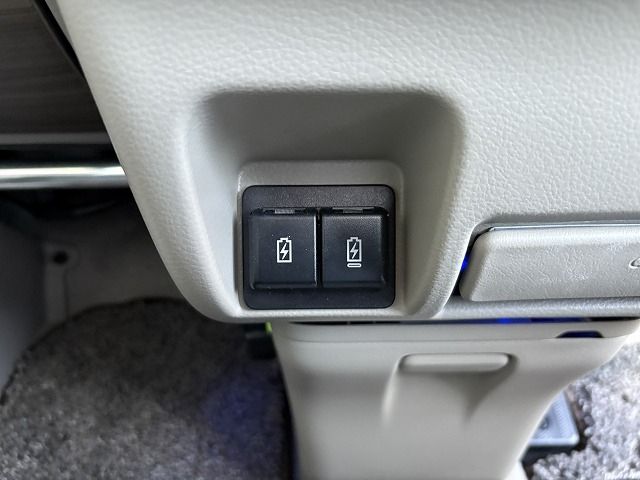 NISSAN NV100 CLIPPER RIO 4WD 2023