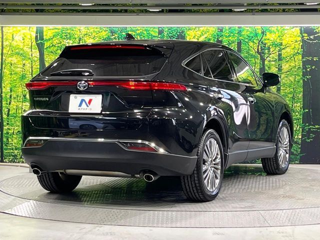 TOYOTA HARRIER 2WD 2022