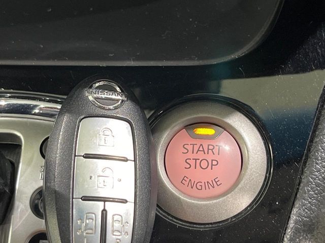 NISSAN SERENA  WG 4WD 2014