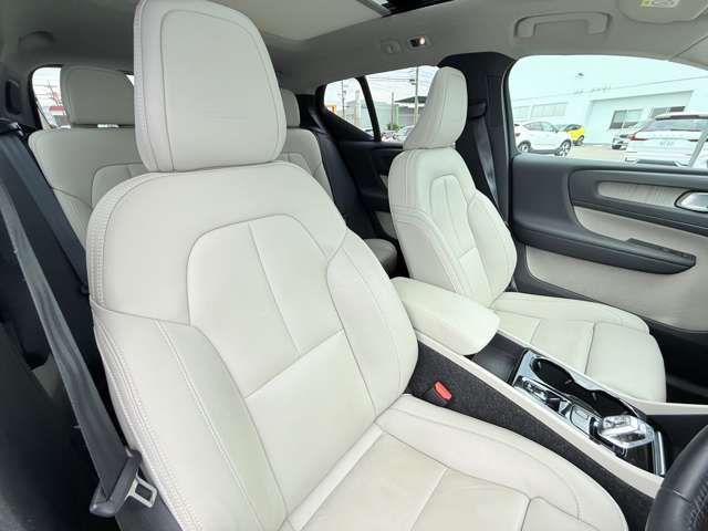 VOLVO VOLVO XC40 2020