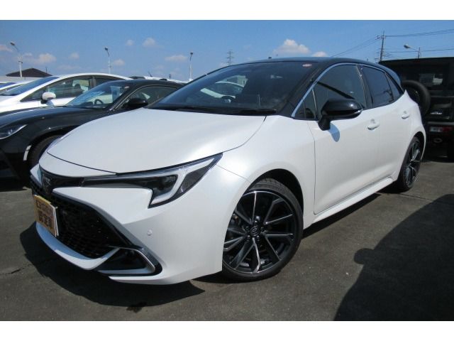 TOYOTA COROLLA SPORT HYBRID 2025