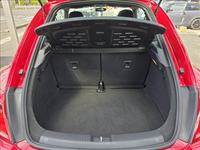 VOLKSWAGEN VOLKSWAGEN The BEETLE 2015