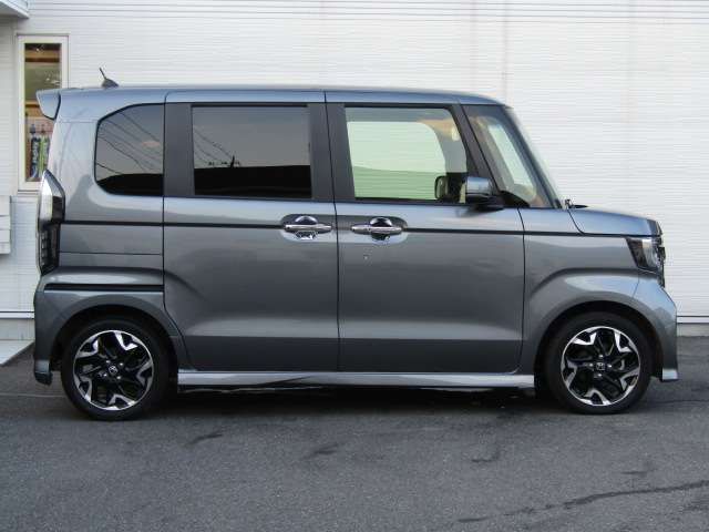 HONDA N BOX CUSTOM 2020