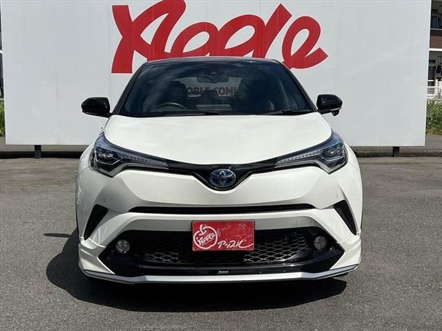 TOYOTA C-HR 2018
