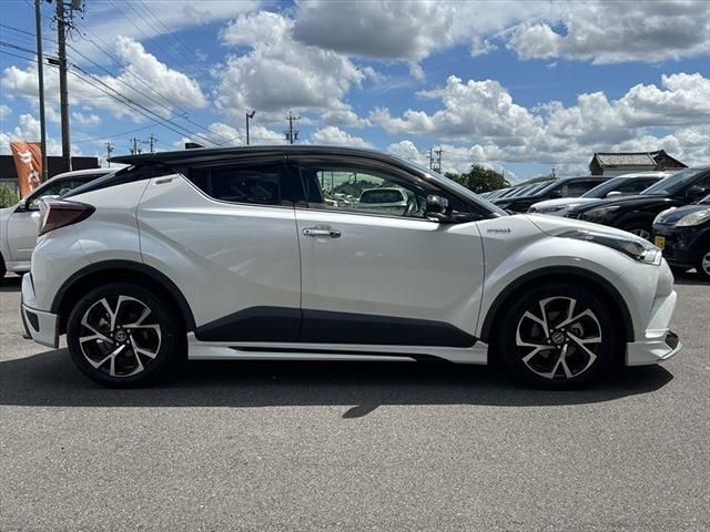 TOYOTA C-HR 2018