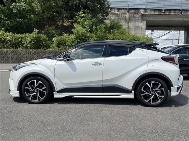 TOYOTA C-HR 2018