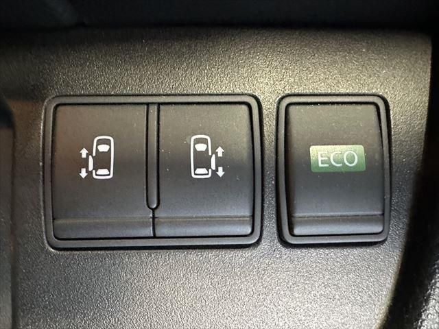 NISSAN SERENA  S-HYBRID 2014