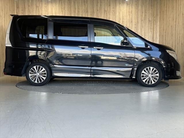 NISSAN SERENA  S-HYBRID 2014