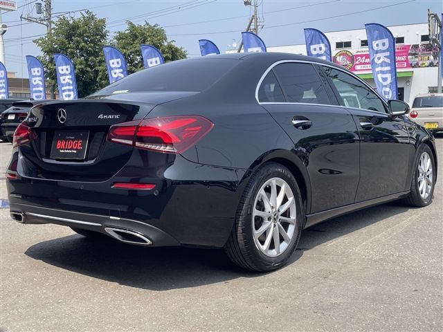 MERCEDES BENZ MERCEDES BENZ A class sedan 2019